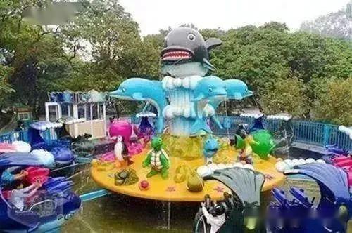 (托卡小镇游乐园)探寻自然之美，畅游托卡自由小镇的神奇魅力