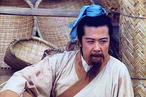 (卧龙凤雏中卧龙是谁)卧龙凤雏：古代帝王心中的智囊团队，如何影响历史走向？